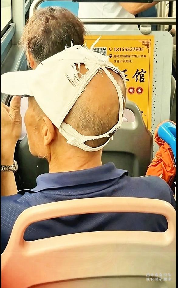 大爷这顶帽子的作用是什么？
答：遮阳、透气性好！
