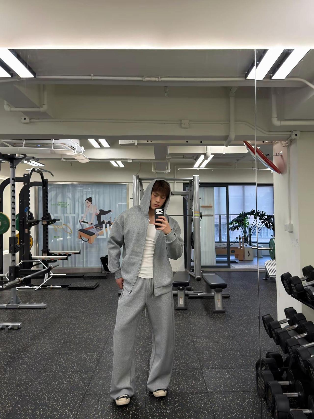 这样会不会太松驰了健身 ootd