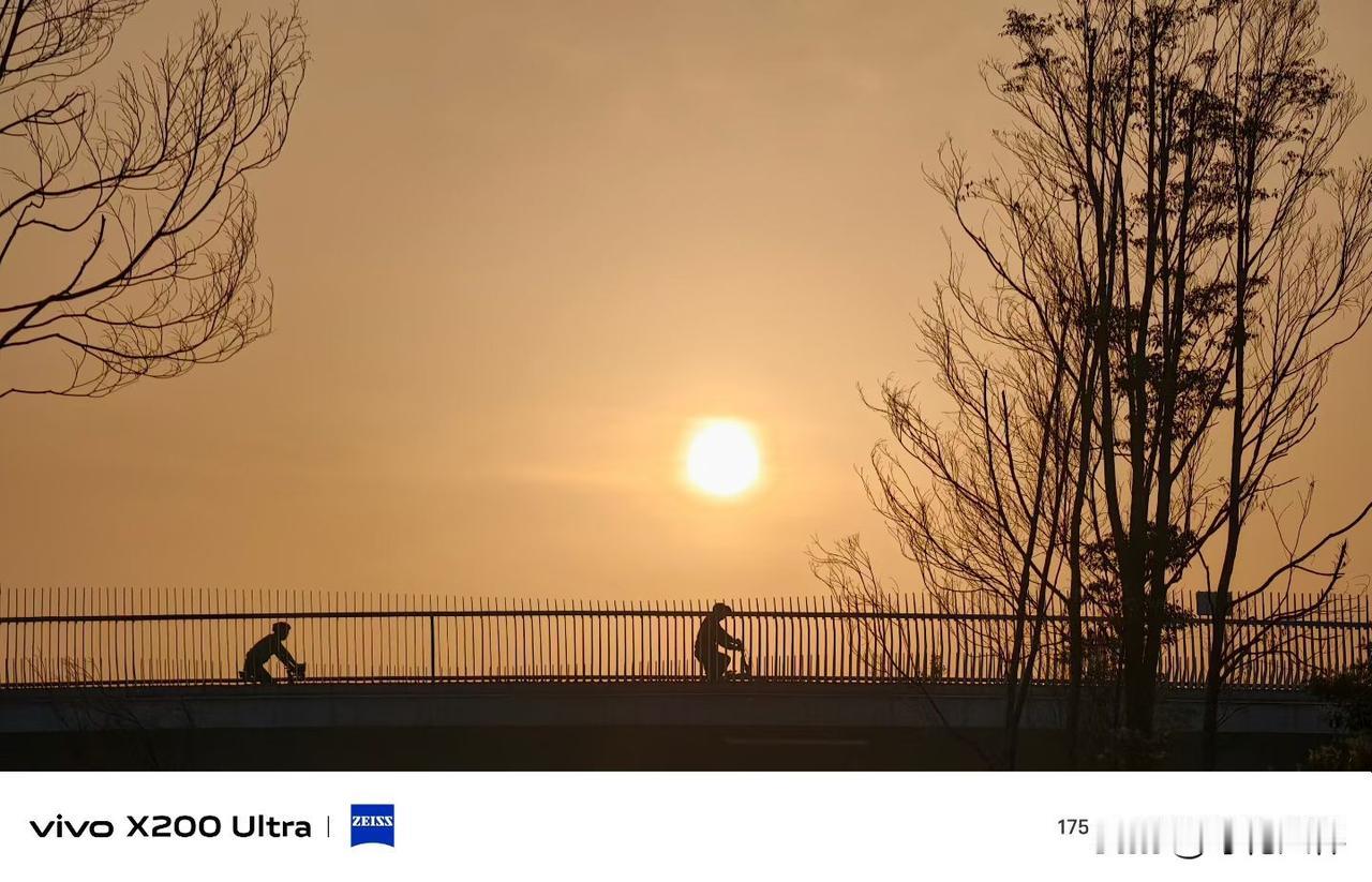 1876年，至今两百多年了，当时搞洋务自强改革，创办了“国企”轮船招商局，而有一