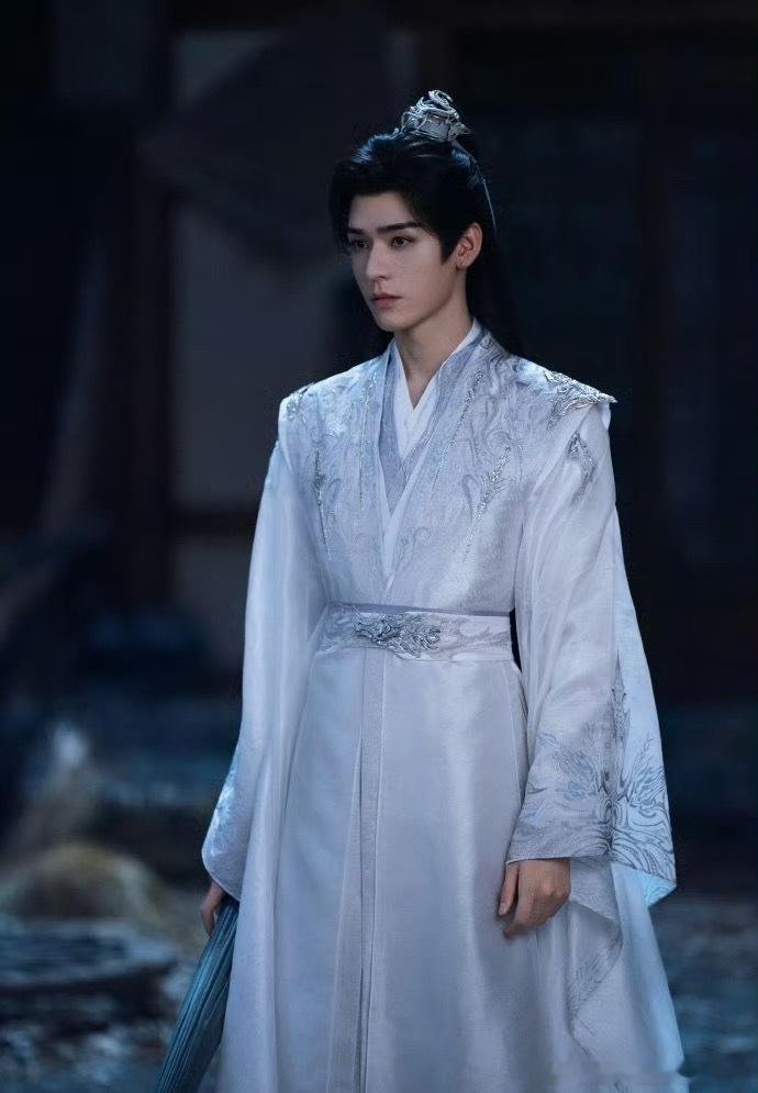 0人能从龚俊名场面走出来龚俊的十八剑阵名场面不管看多少次都会被惊艳，打戏行云流水