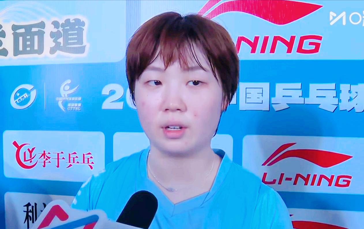 蒯曼1:2输给何卓佳，赛后采访说了一句话，也说透了莎头为啥输球？

蒯曼说：
前