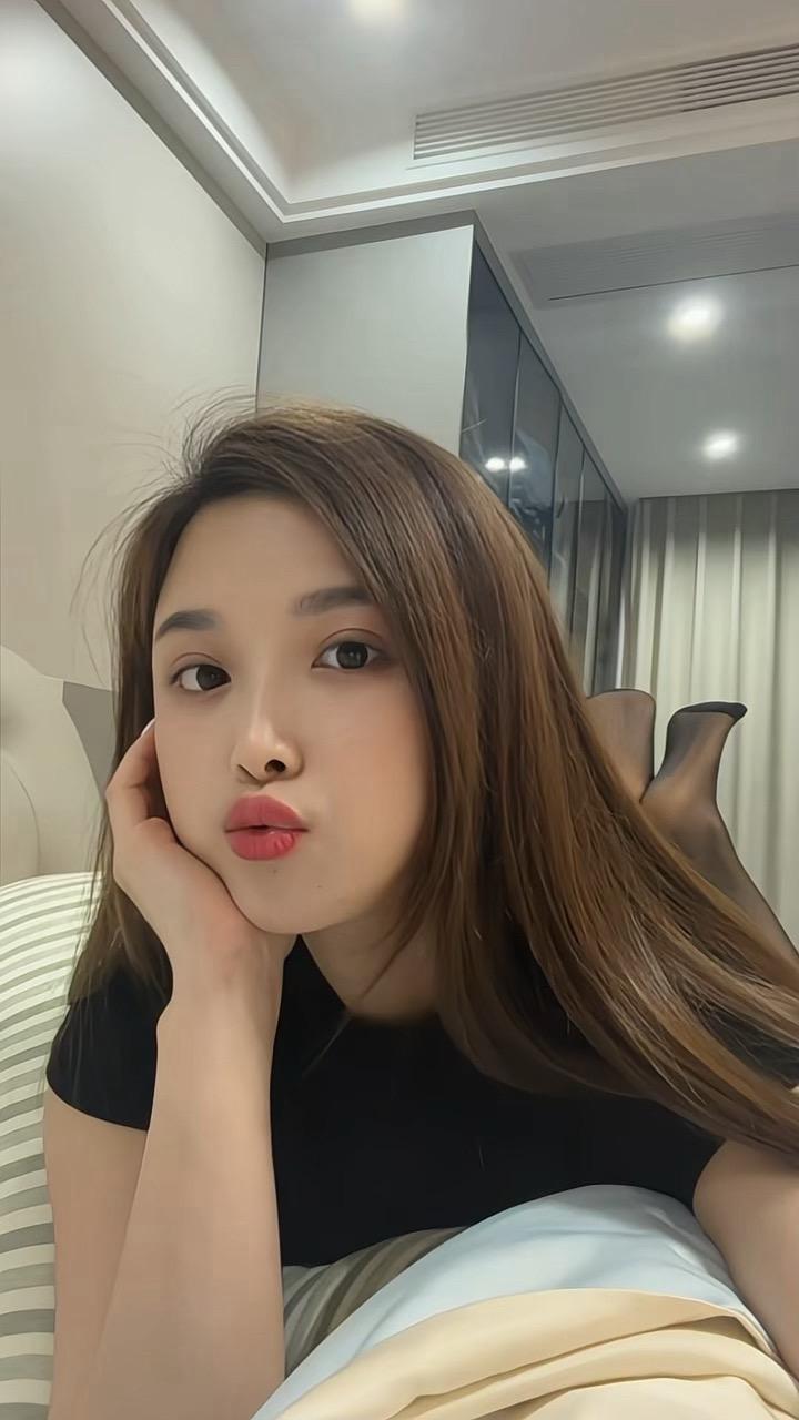所以～你肯定是喜欢我的
对不对！😜🫶🧑‍🤝‍🧑