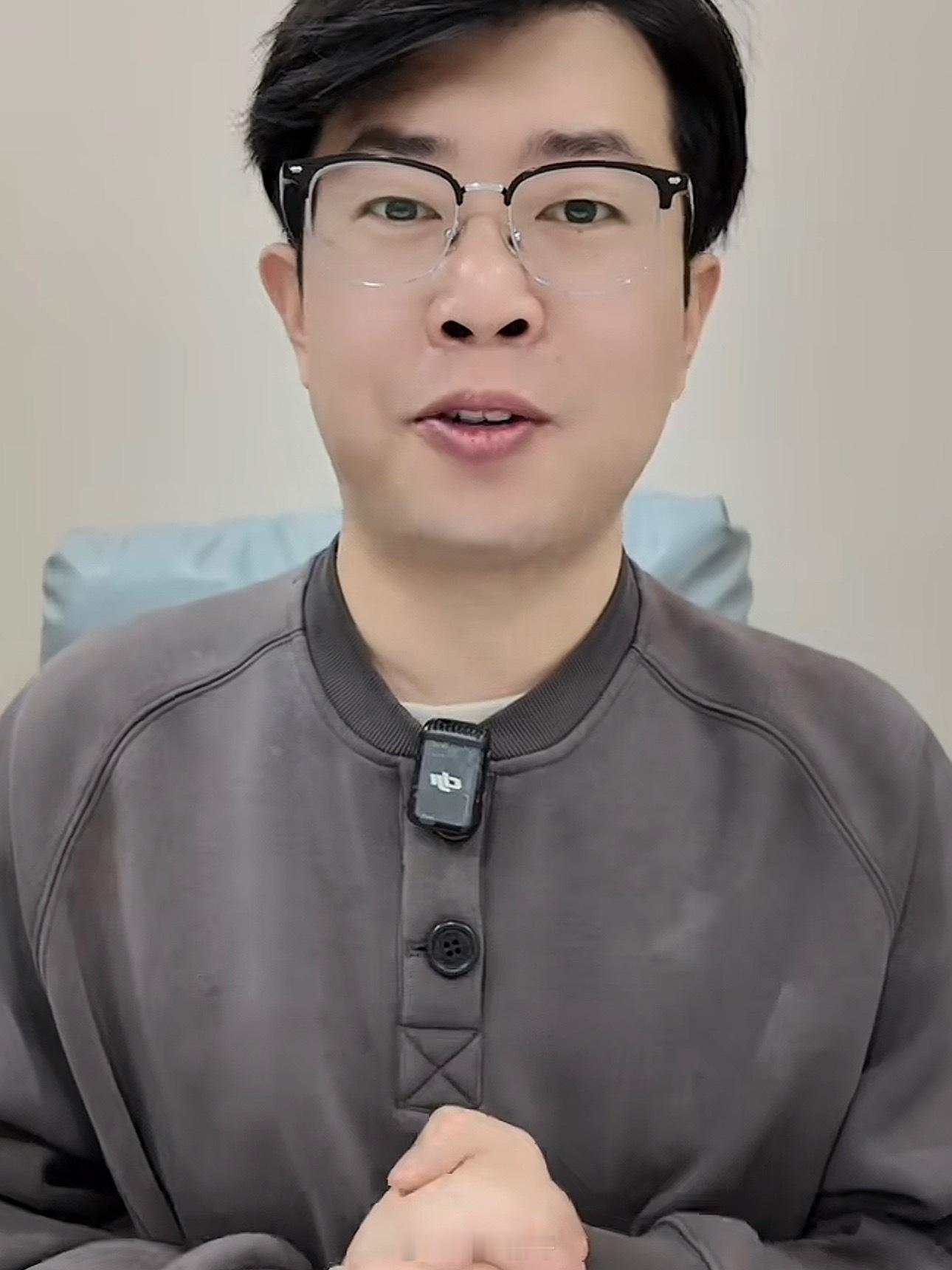 给AI试穿一个夯现在网购就怕被模特图欺骗，买来穿上之后发现跟模特图差距太大，来来