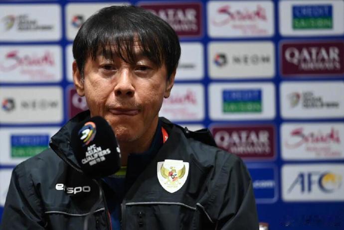 申台龙回应执教国足申台龙称有信心带好国足 近期有传言称，中国足协考虑任命前印尼、
