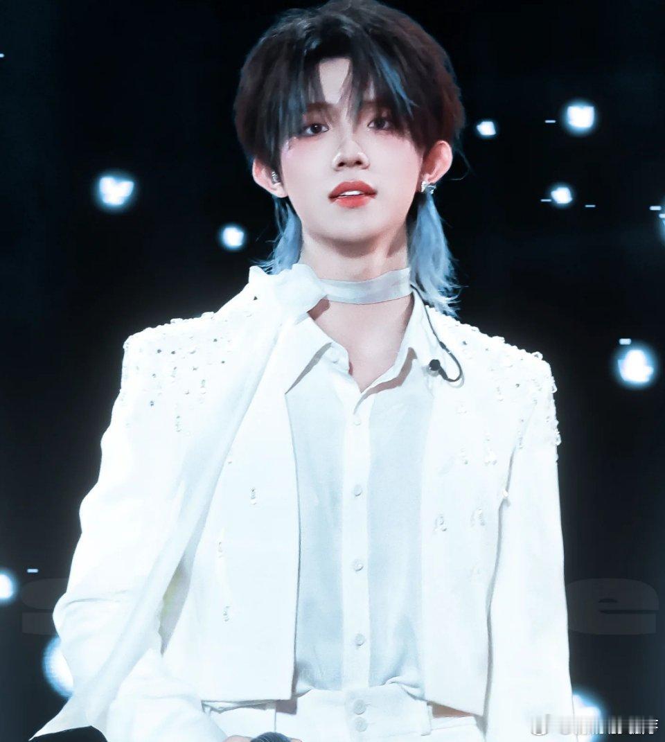 苏新皓发博辛苦了苏新皓这操作，暖到心窝里啦！发博先谢大家辛苦，SP里又反复提。每