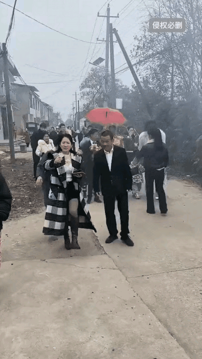 杂交稻的亩产又增加了