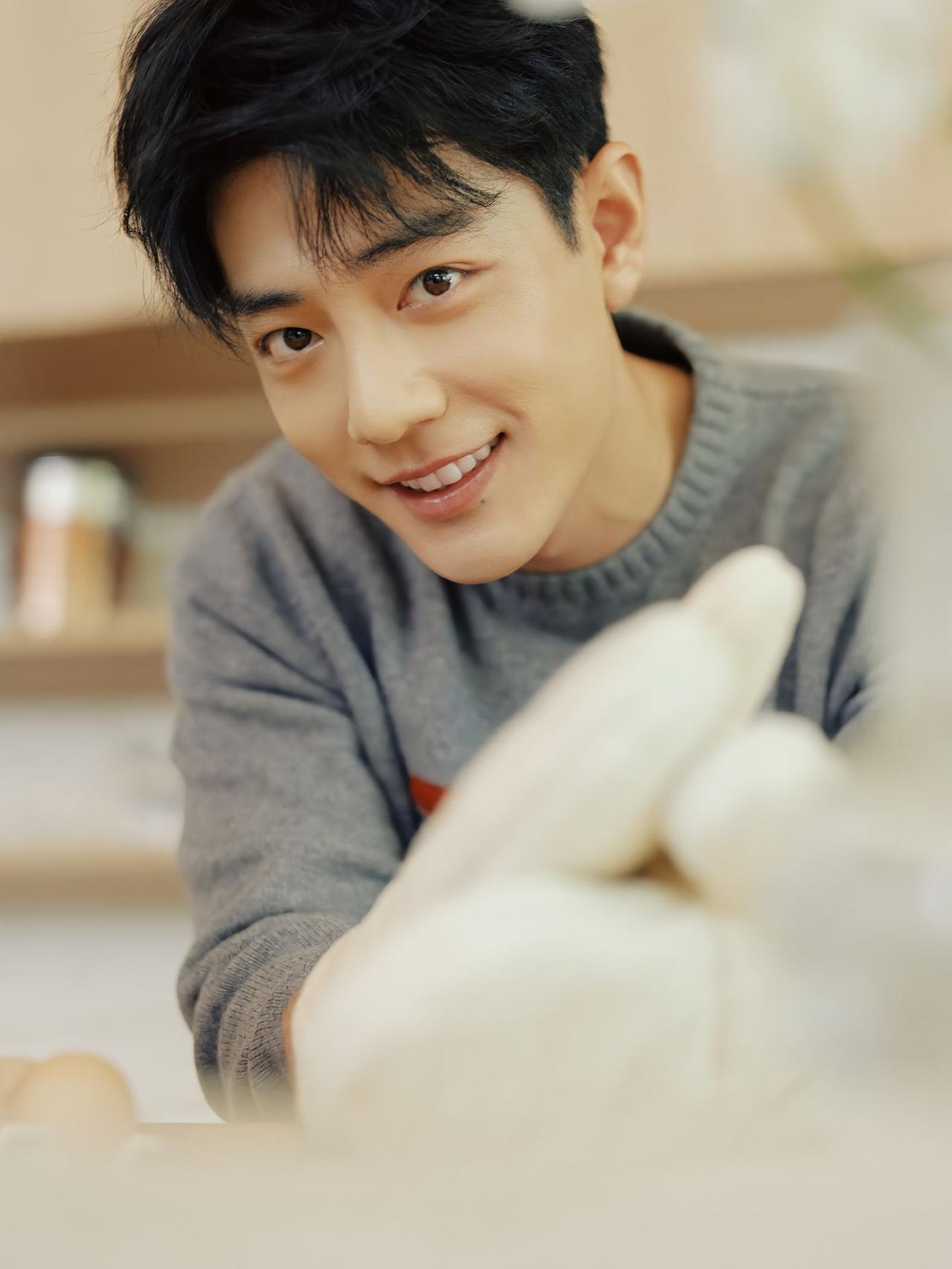 今天🎂。@肖战 生日快乐，祝你在新的一岁继续热爱无休🪄1005生日快乐 肖战