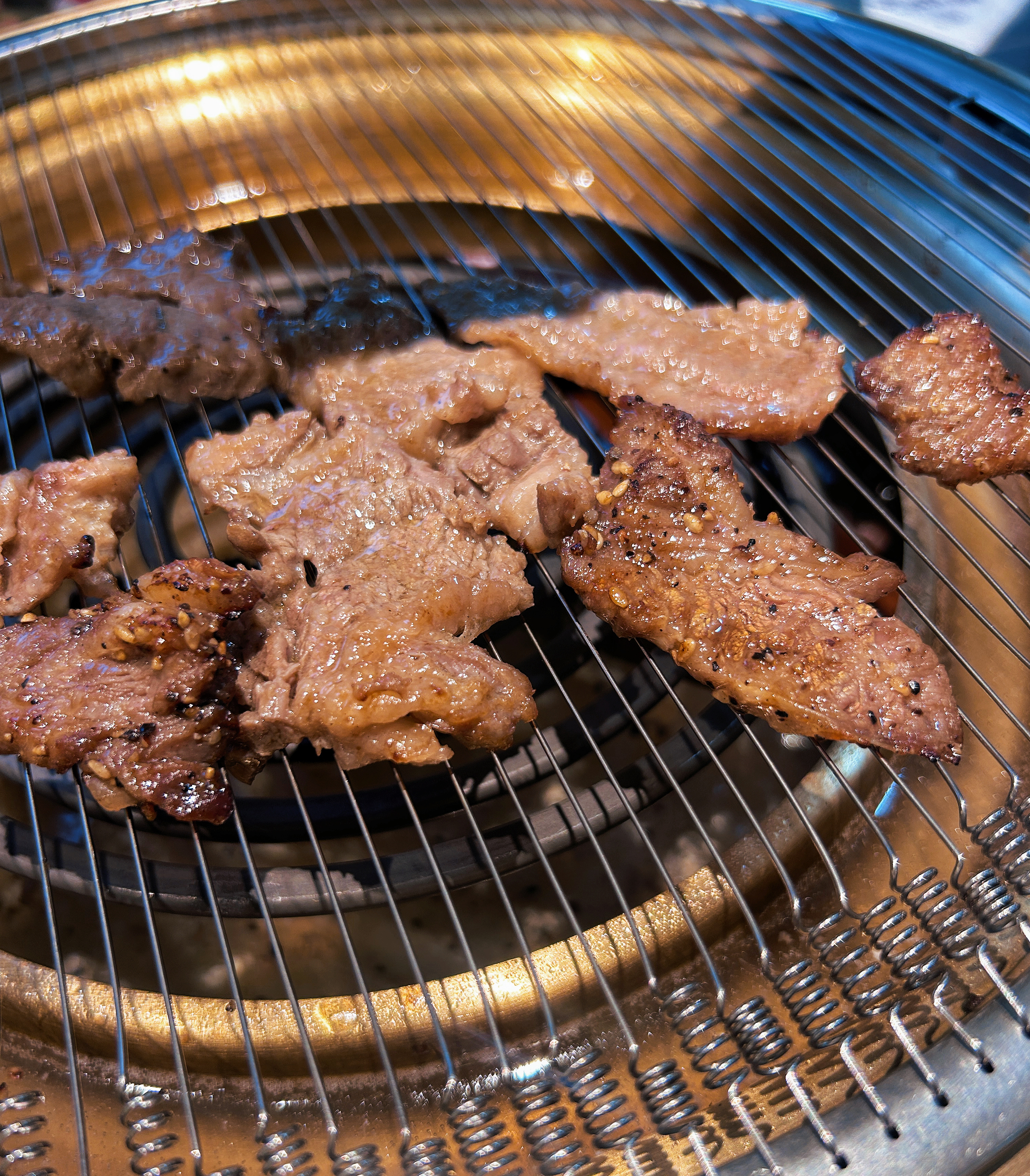 霜降是秋天最后一站明天星期五，今天吃肉肉[干饭人]家人们都下班了吗？晚餐吃点什么
