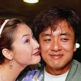 崔智友的一张剧照，这拍摄那是一点美颜效果都没有哦，美人就是经得住镜头的高清[偷笑