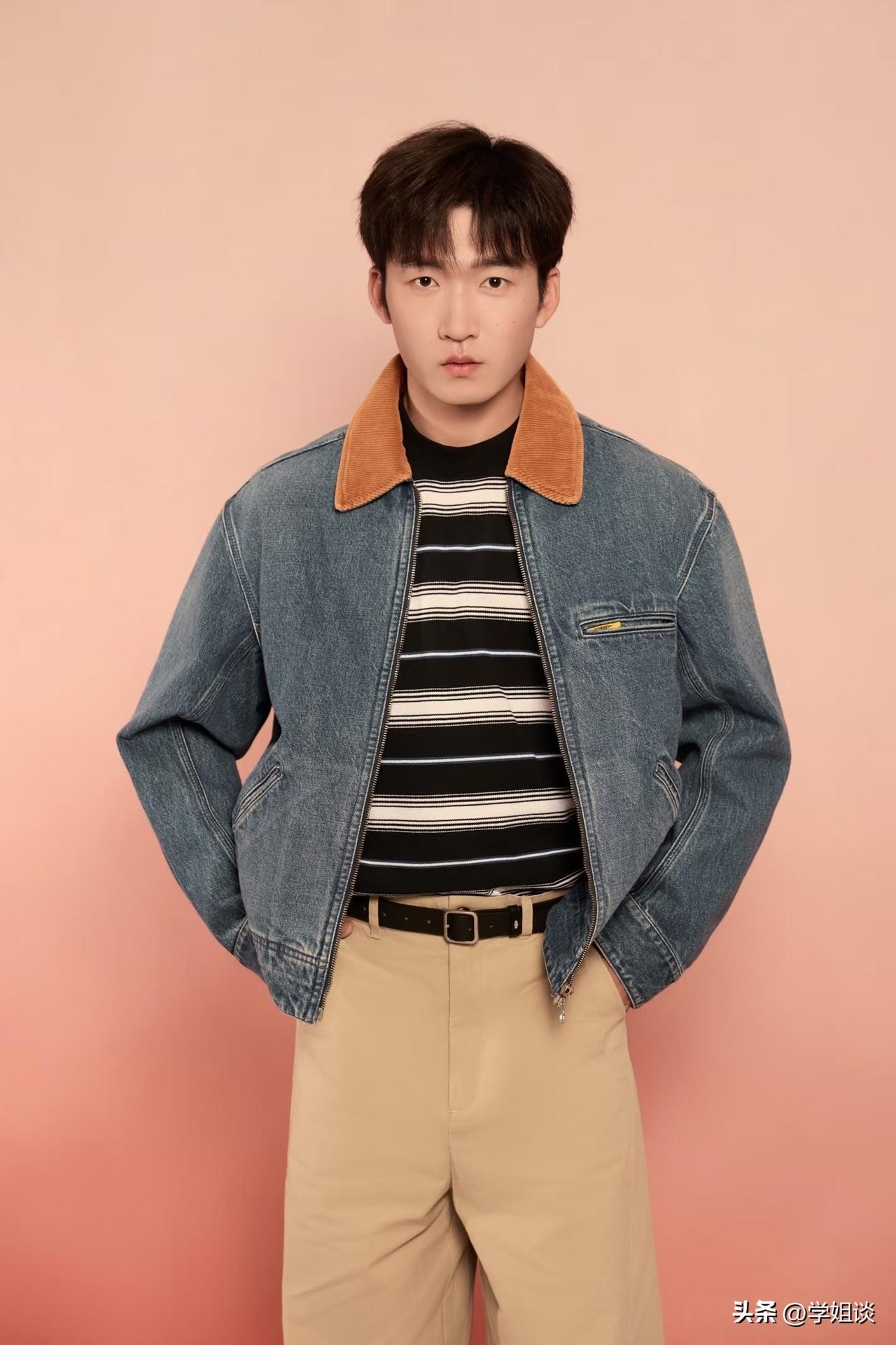 好奇去查了一下石云鹏出身，
不查不知道，
一查才发现，他不仅不是资源咖，而且还是