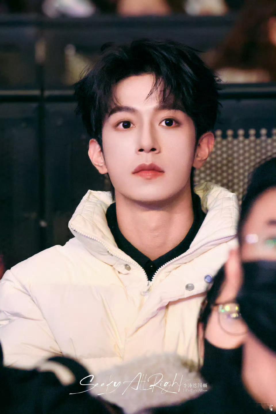 恭喜李沛恩和前司解约成功！未来和搭档和团一起只走花路吧李沛恩解约