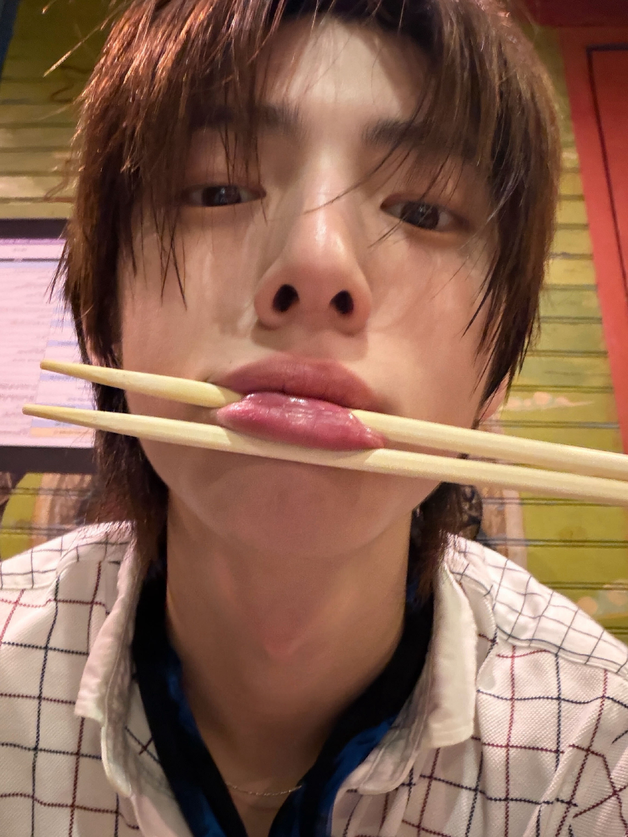 🥢👄 