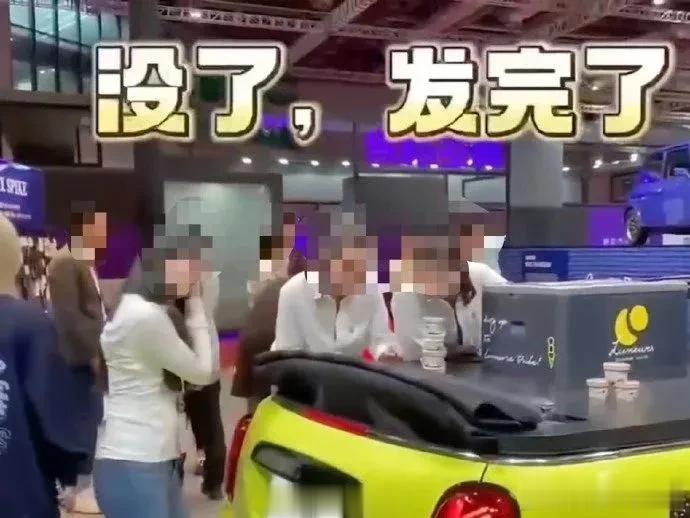  到底是自己人看不起自己人？还是国外品牌依然高傲？

现在看来，两个因素都有。第