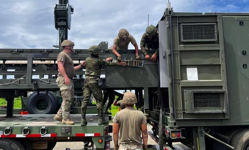 平时多流汗，
战时少流血。
来之能战，
能之必胜！