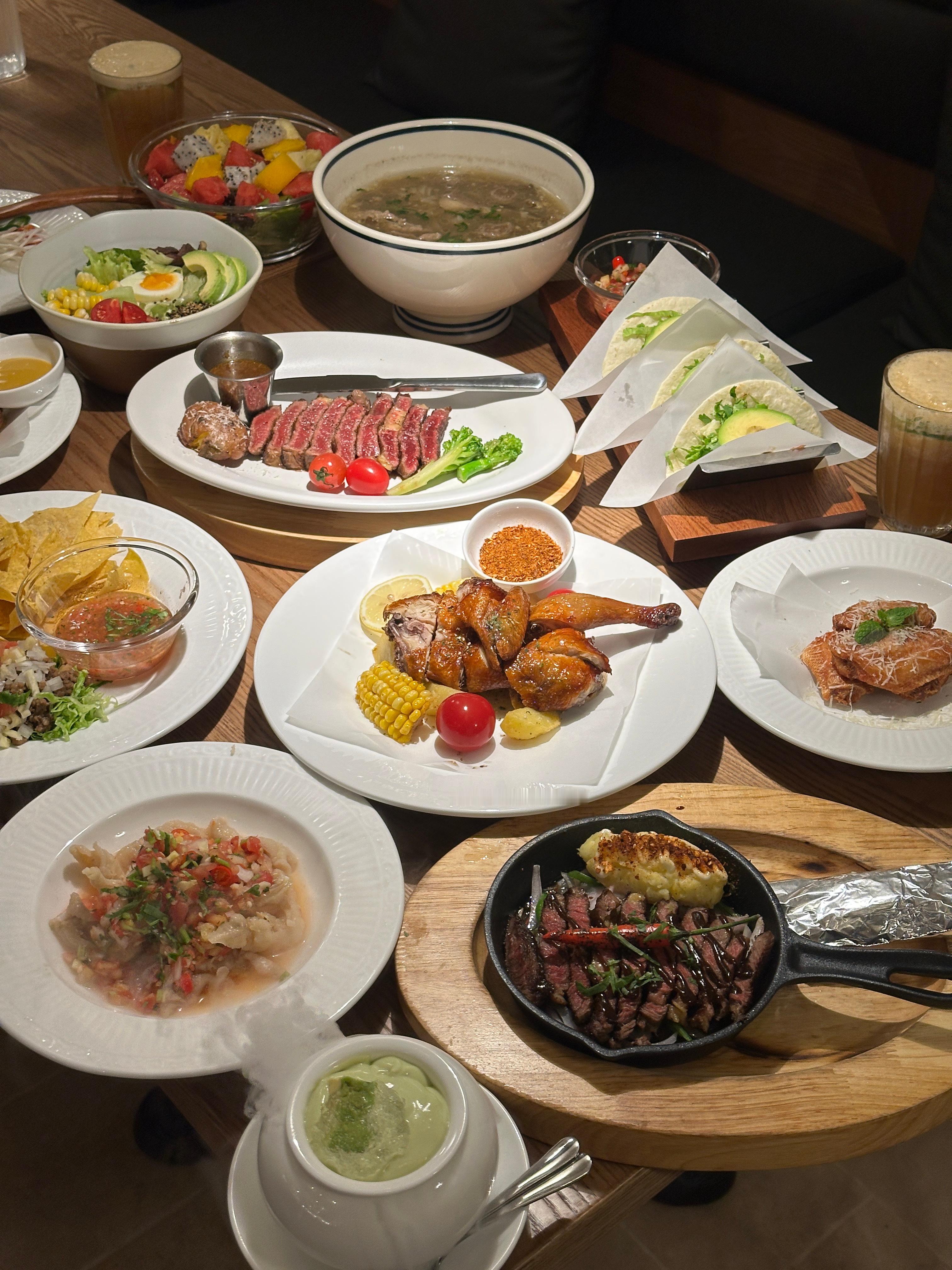 我现在特别喜欢那种感觉，就是工作一整天到晚上累的浑身酸疼，一点力气都没有，倒头就