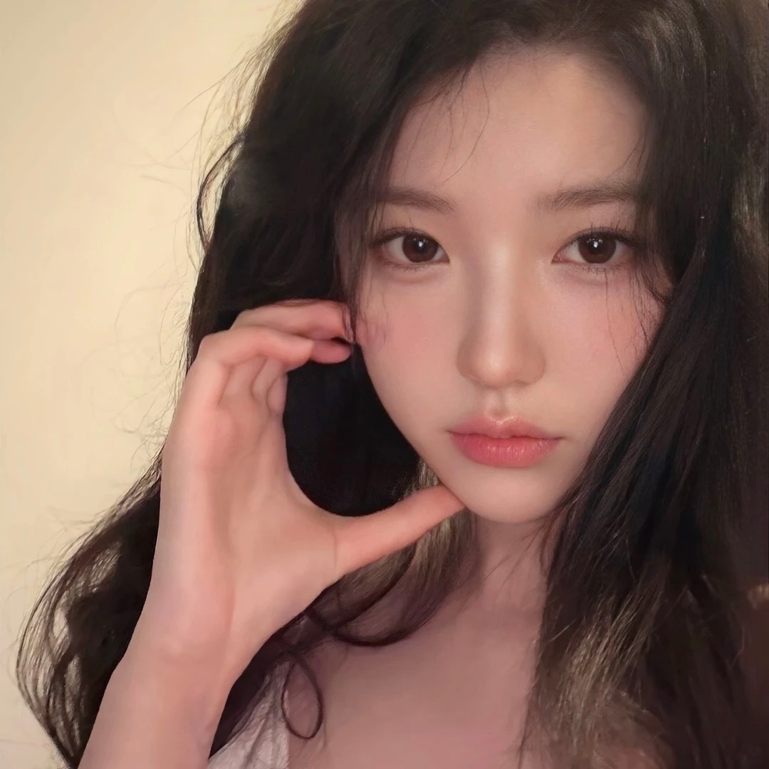 𝑆ℎ𝑎𝑟𝑒 | 小众风格女头 