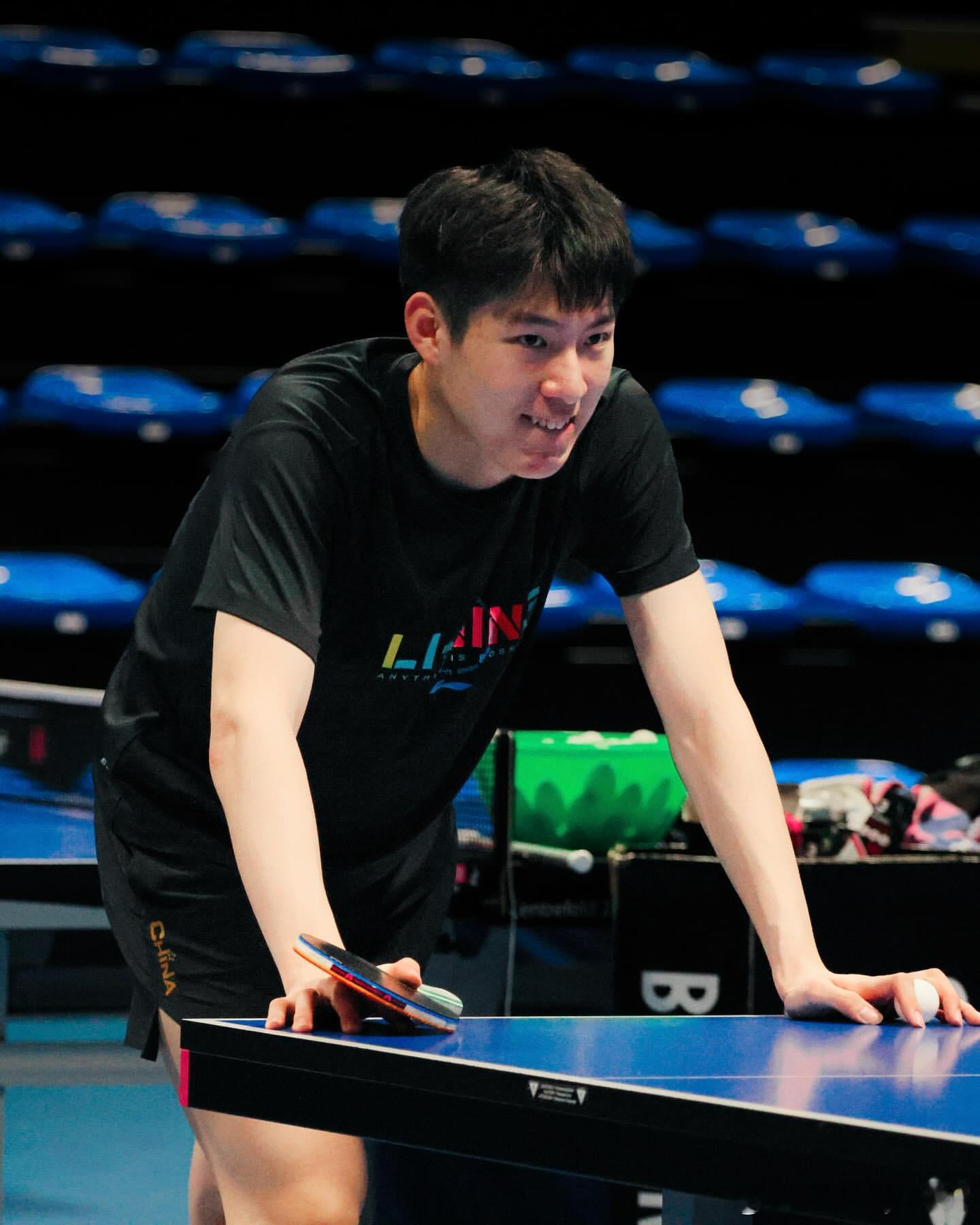 亨尼邦俱乐部温瑞博、西多伦科、卡兹曼训练备战法甲联赛🏓 
