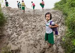 跋山涉水 上学路。

跋山涉水这个词，也是慢慢发展变化来的一个。语言，很多内容，