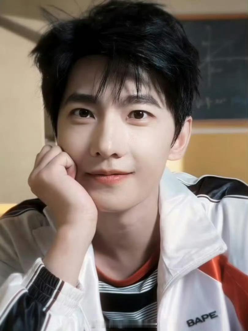 杨洋，陈都灵《等风热吻你》组训来了，10月下旬开机两大顶级导演李青蓉（代表作偷偷