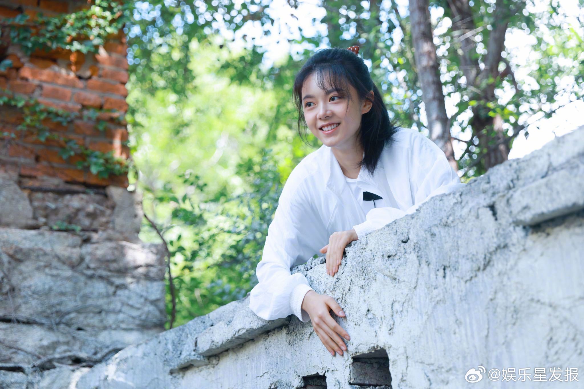 赵今麦林其乐plog赵今麦林其乐的成长记录 都来看我们的可爱车厘子林其乐的成长p