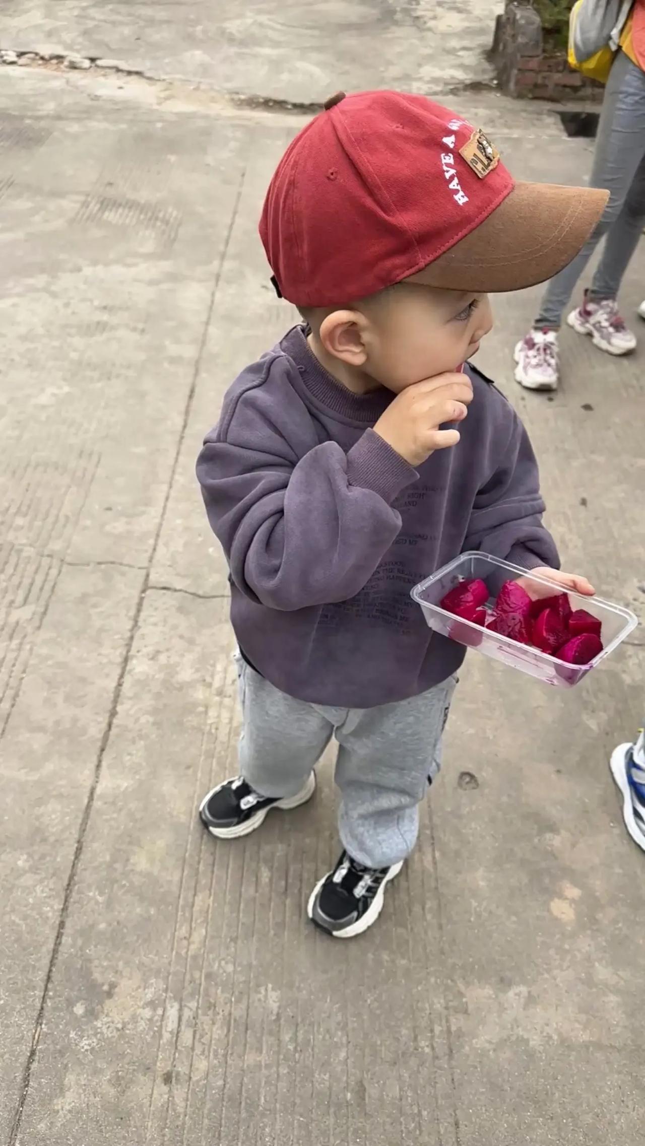 今天参加泼水节，收到了许多许多美好的祝福风土人情 热带雨林