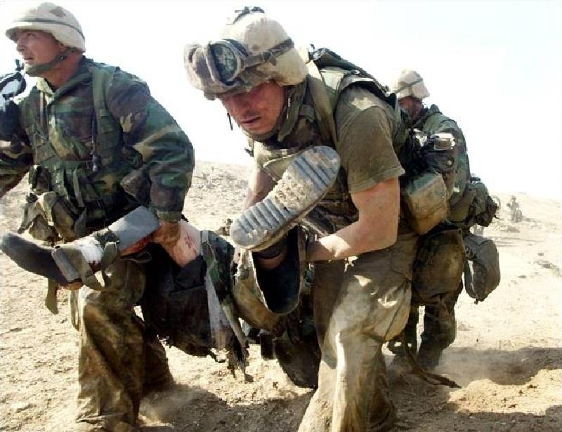 美国是真的“战斗民族”，二百多年一直在打仗，但美国绝对不会和对等的对手打仗，美西