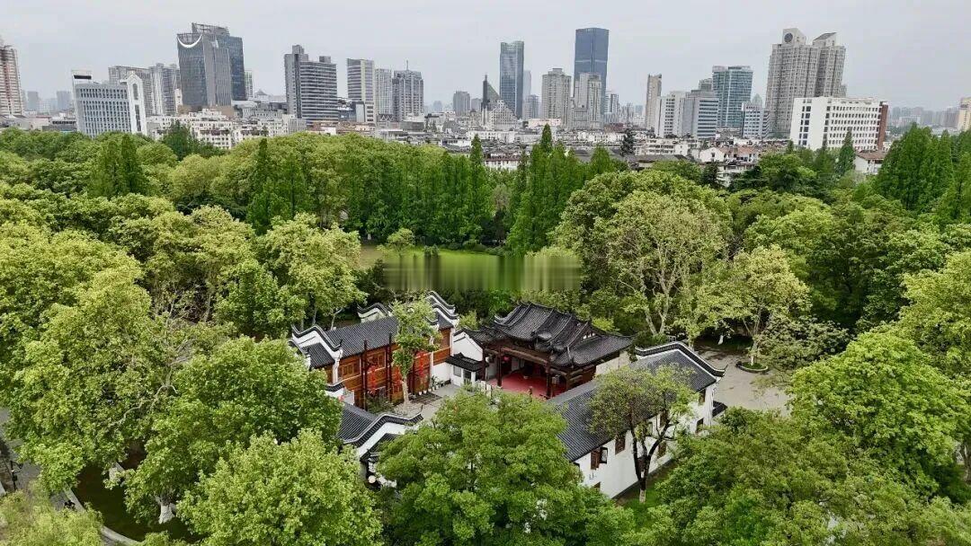 合肥的朋友们！告诉大家一个好消息！今晚19:30，总台打造首届《戏曲知音大会》特