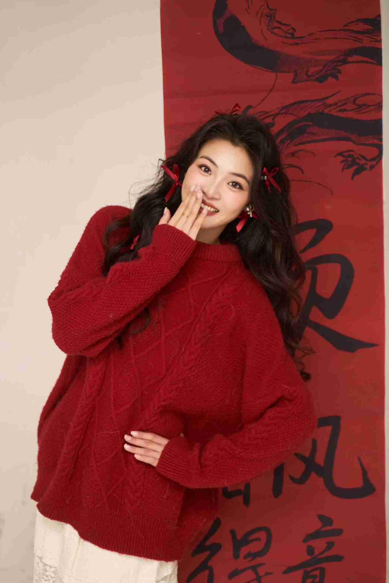 少女摄影|NO.0292期
满满的少女气息
红红火火迎新年