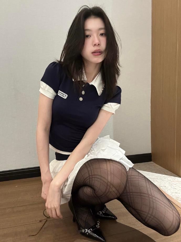 黑丝 