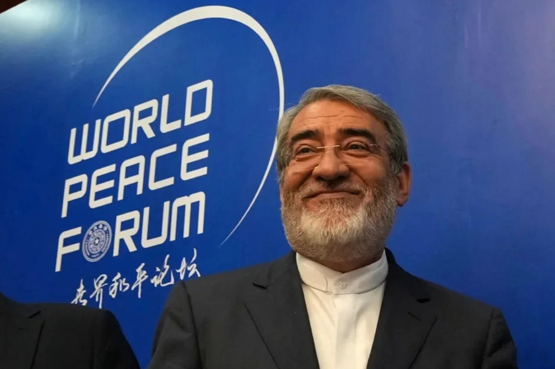 伊朗大使：霍尔木兹海峡或将征收“服务费” 友好国家可获特殊待遇海外新鲜事美伊谈判