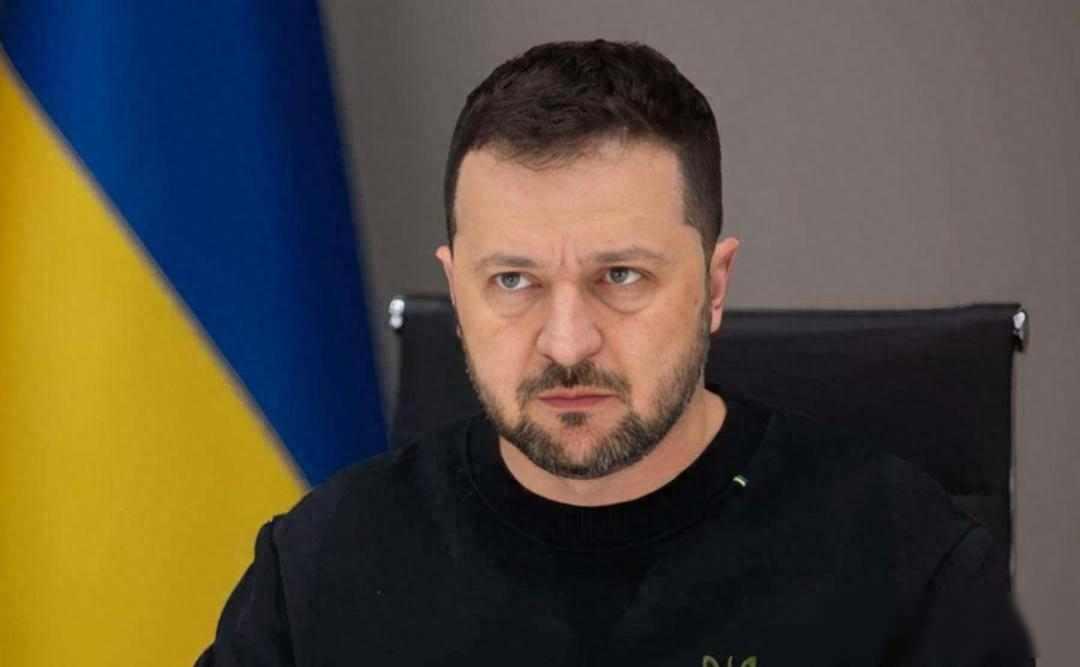 基辅零下25度，暖气停了三天，老人裹着棉被坐等天亮；俄军这次不炸房子，专打供热站