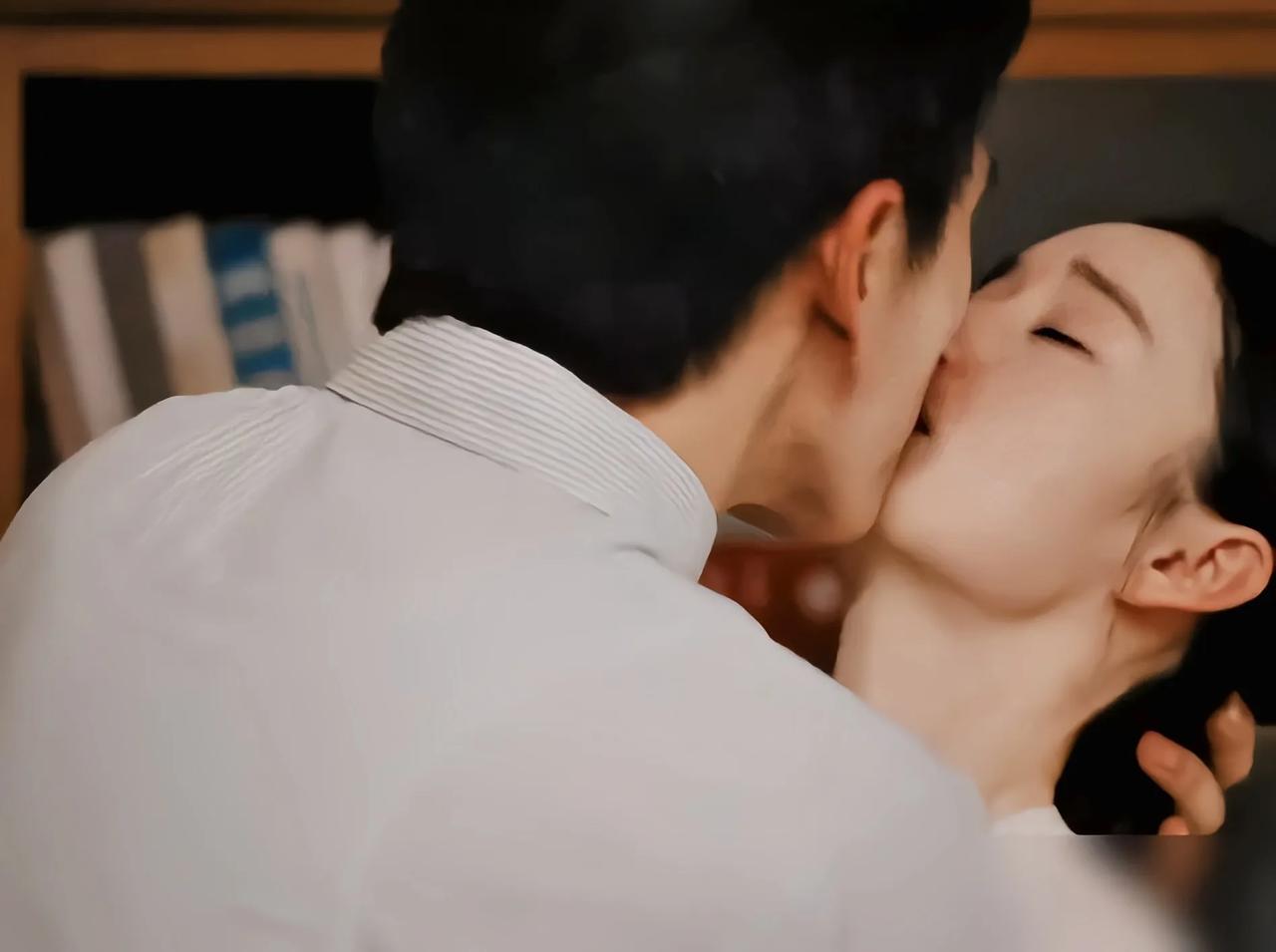 这一对真甜，《纯真年代的爱情》剧组杀青，王天辰郭晓婷满脸不舍



刷到王天辰和