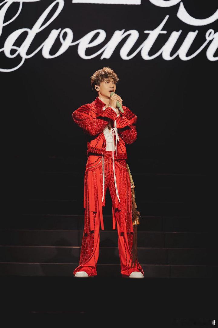 关智斌广州演唱会通过审批广州演唱会过审！之前香港、澳门站嘉宾阵容豪华、舞台形式大