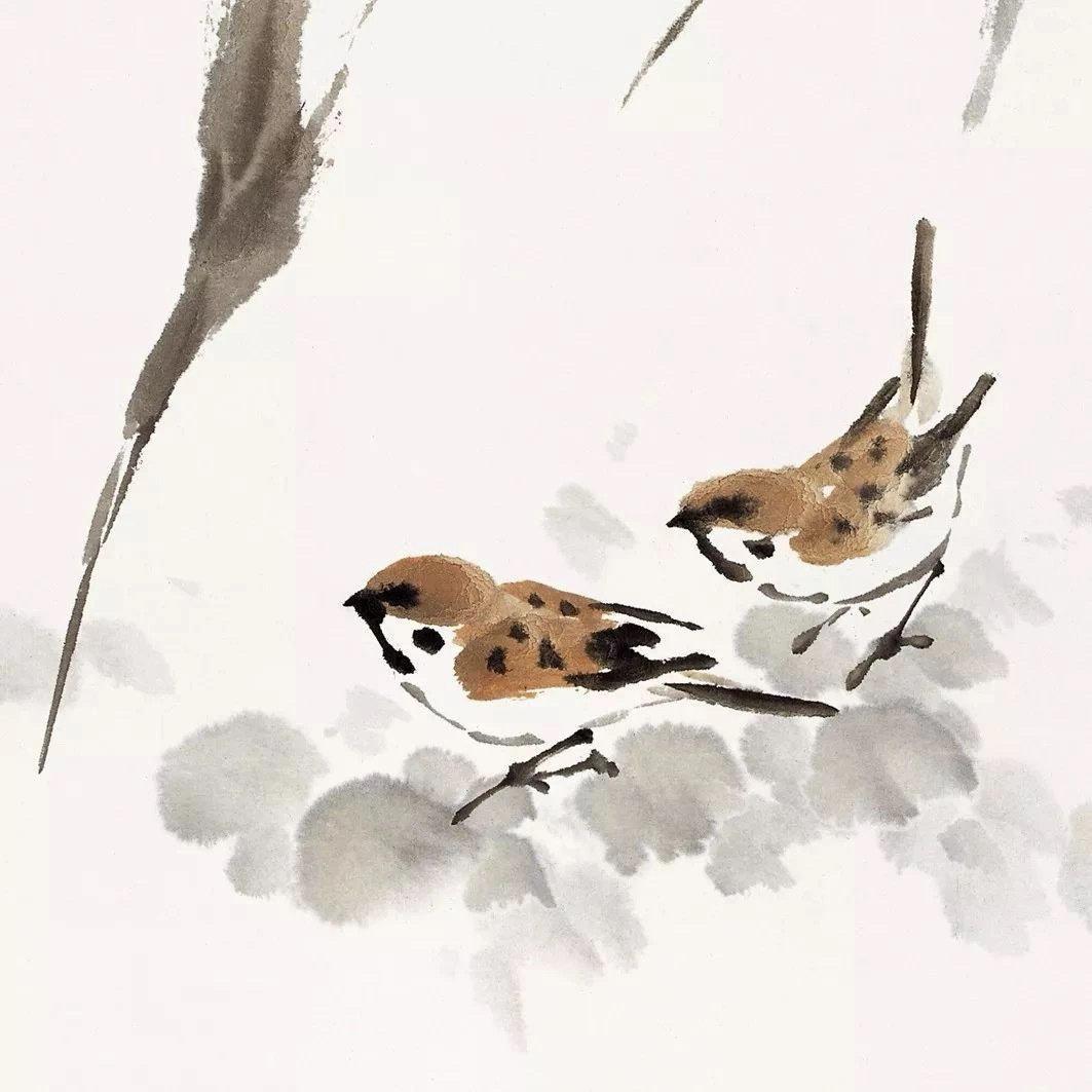 你看他笔下的鸟，羽翅的纹路像刚被风梳过，连绒毛的蓬松感都透着暖意——那不是凭空臆