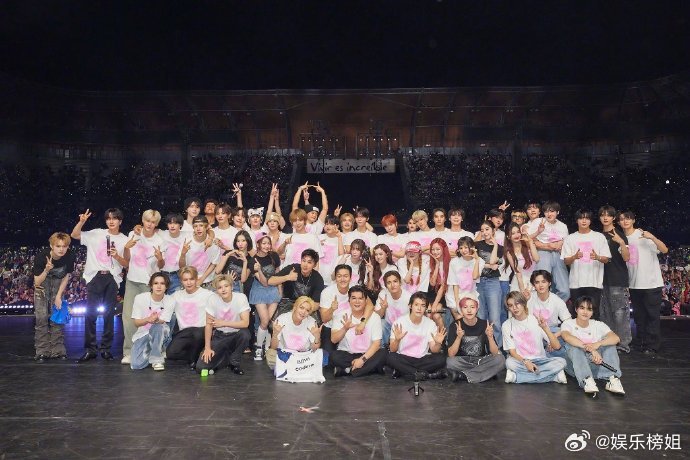 SMTOWN墨西哥演唱会合照 SMTOWN FAMILY PHOTO📸 ​​​