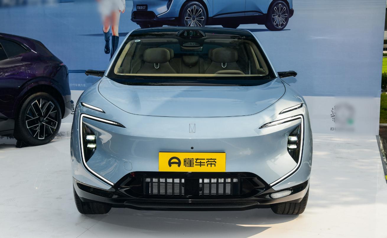 2026款阿维塔07的实车到店搭载华为乾崑ADS 4辅助驾驶将于9月20日上市[