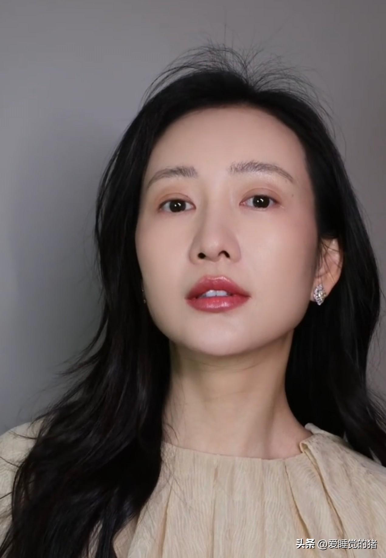王鸥估计很难再结婚了，
原因很简单，
不是因为她年纪大，而是因为她有了孩子门槛高