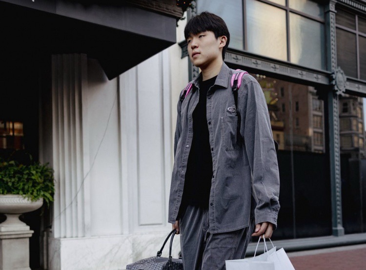 杨瀚森今天在发展联盟出战29分钟，16中8，三分5中2，拿下21分9板3助1断3