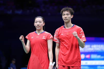 2026年羽毛球世锦赛 蒋振邦/魏雅欣🇨🇳 21-12、21-17 🇹🇭