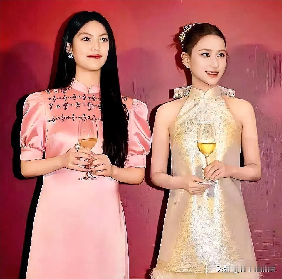 不知道大家发现没
王诗龄有一个地方很奇怪
那就是不论在什么场合，她的穿着总是那么