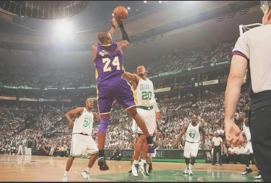 伤心桥下春波绿 曾是惊鸿照影来！💜💛科比KobeBryant只关于科比 ​​