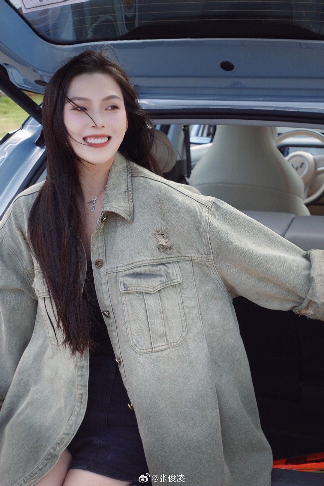 是谁羡慕了我不说孟子义同款座驾，525公里超长续航的缤果S更新，蓝色这么好看，用