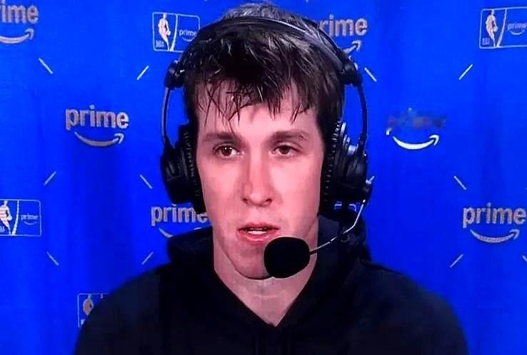 奥斯汀-里夫斯谈及勒布朗-詹姆斯时说道：“他带来了一种截然不同的比赛活力。

这