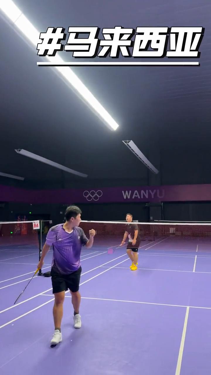 盘点不同国家选手的打球风格。
·甜美的杀球。
·日本。
·起高就杀。
·新加坡。