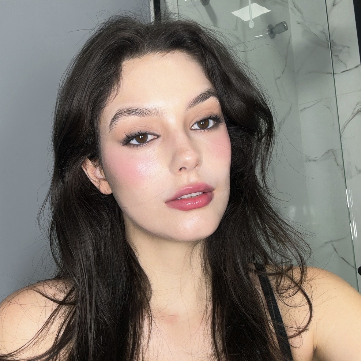Larissa D Saldanha 