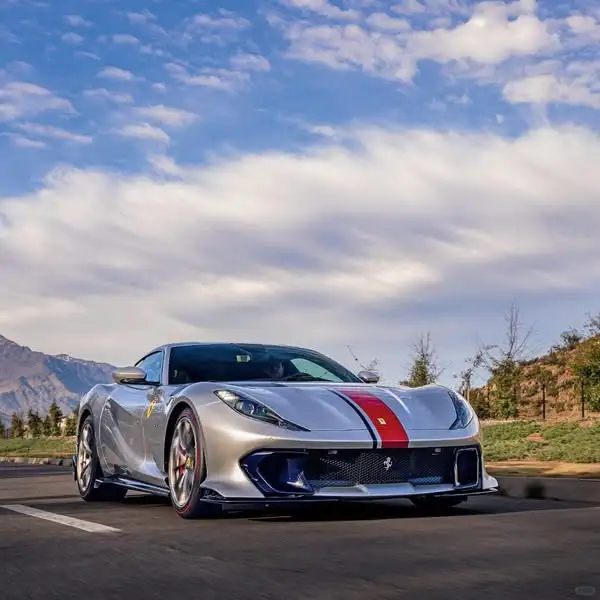 Ferrari 812 Competizione