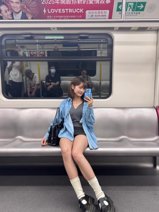 地铁上遇到的奇怪人…🚇