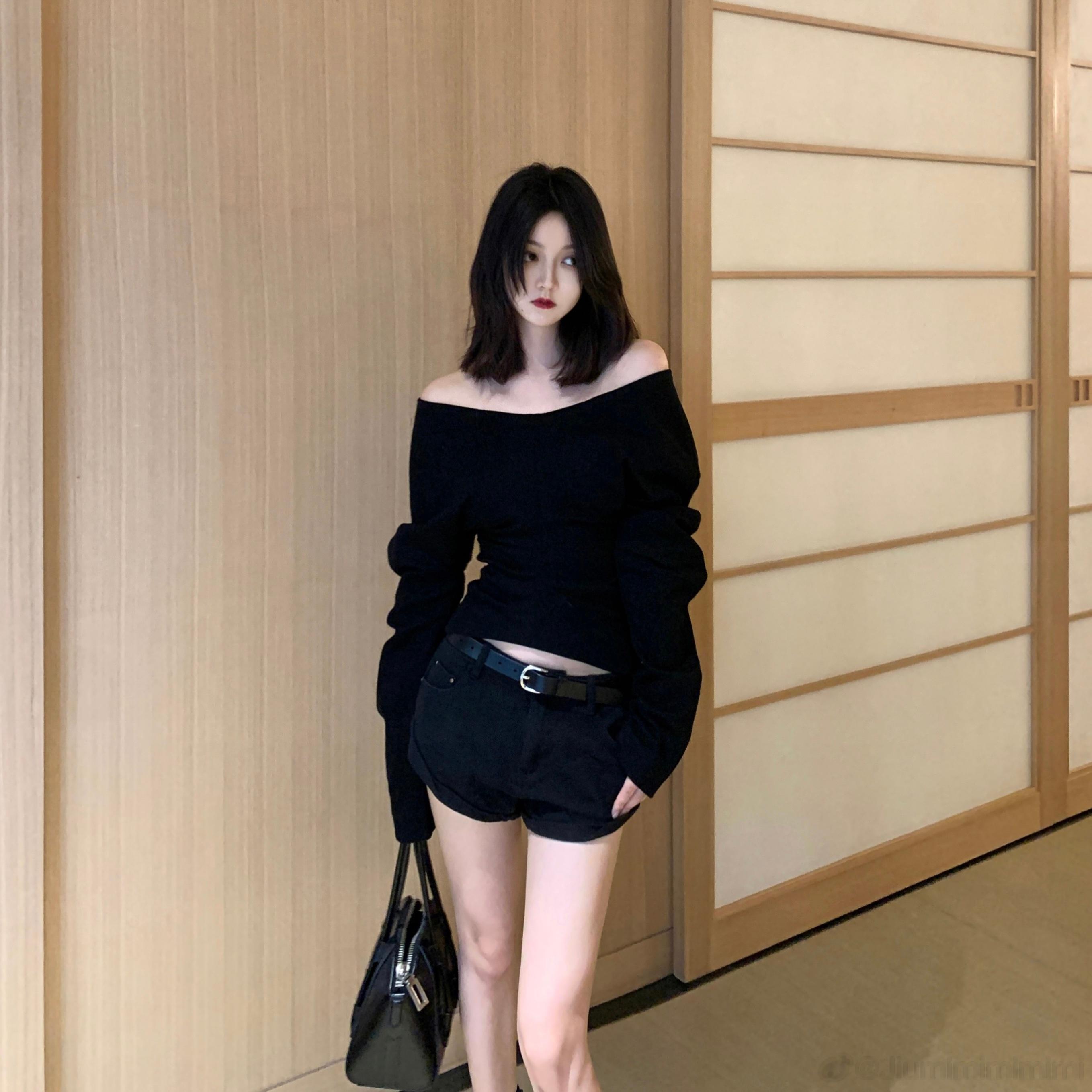 黑色版本的也来咯🕶️ ​​​