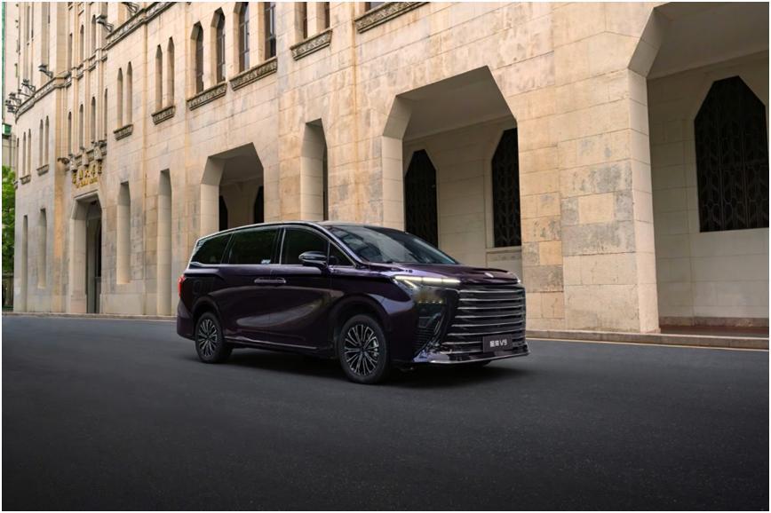 老实说现在的车更新实在是太快了，当初换购新能源MPV，质量可靠性是我很关注的一个