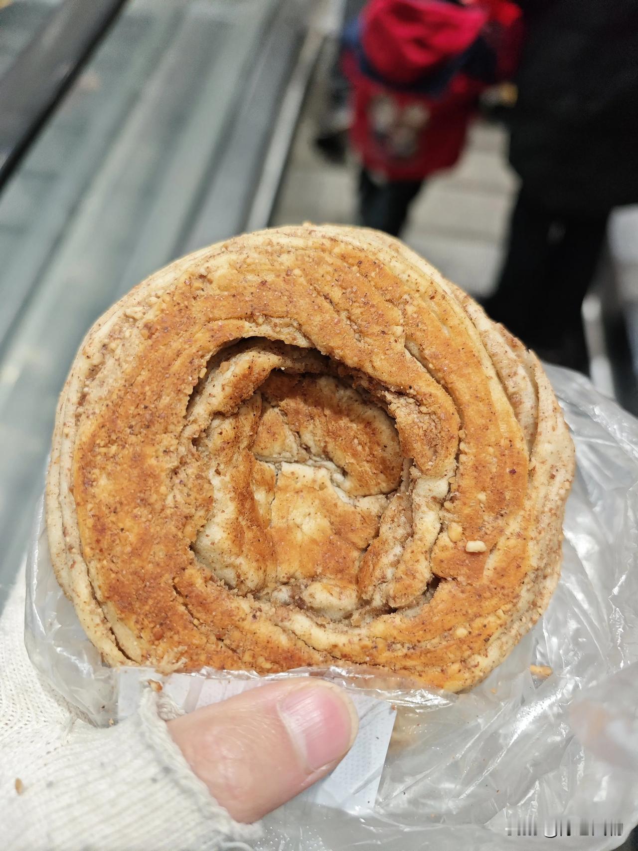 元宵节去宝鸡陇县看社火，品尝特色小吃自然是重要一环。油旋算是陇县羊肉泡、马蹄酥之